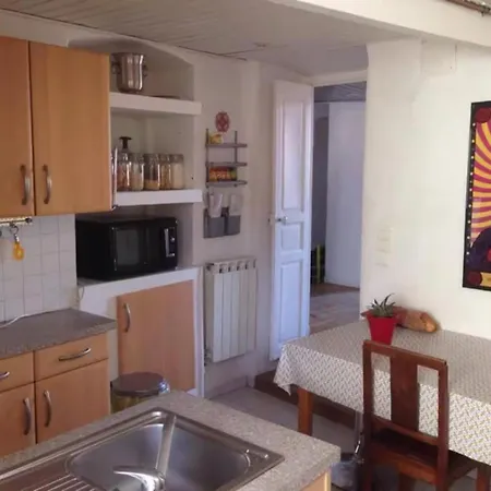 T4 Terrasses Vieille Ville, Apartment *