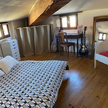 T4 Terrasses Vieille Ville, Apartment