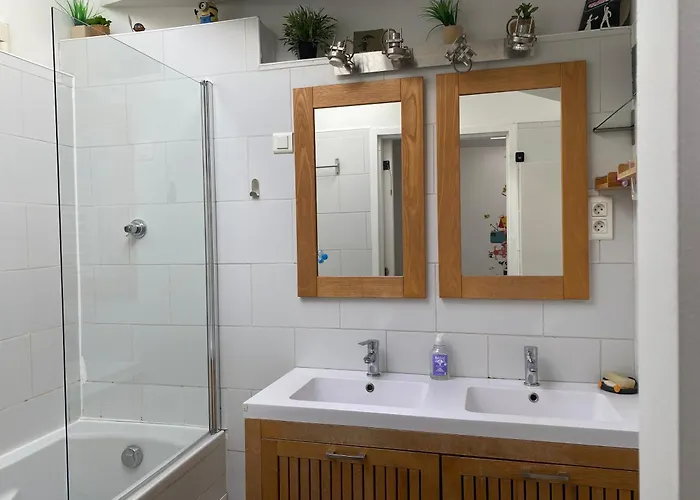 T4 Terrasses Vieille Ville, * Ajaccio (Corsica)