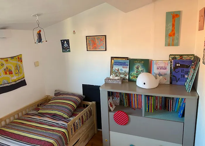 T4 Terrasses Vieille Ville, *