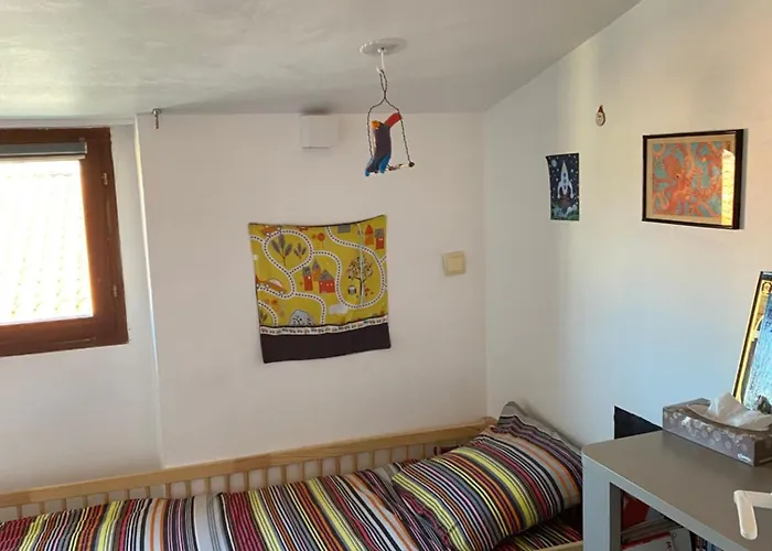 T4 Terrasses Vieille Ville, * Ajaccio (Corsica)