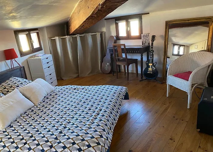 T4 Terrasses Vieille Ville, Apartment